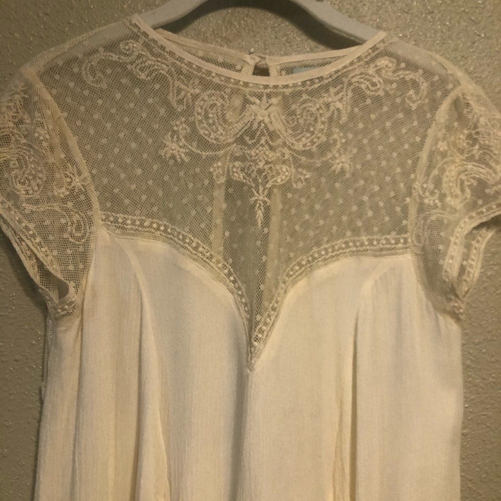 Kimchi Blue Small Lace dress - Picture 3 of 8